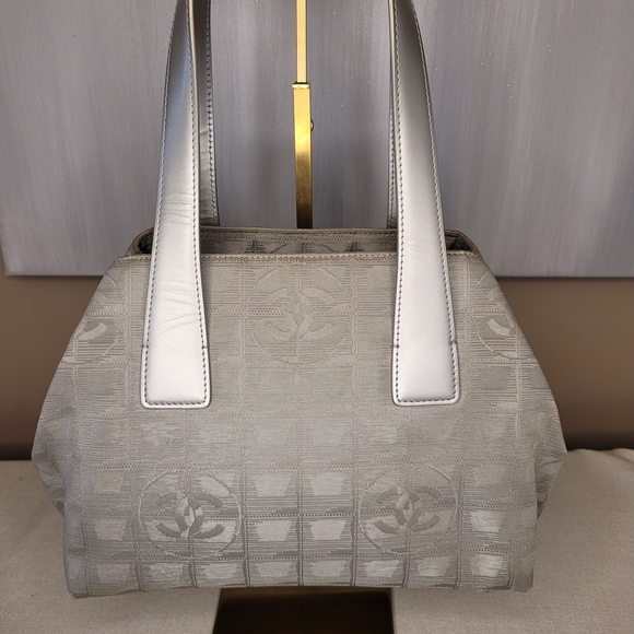 Chanel Metallic Gray Line Handbag With Certificate Of Authenticity - Picture 2 of 16